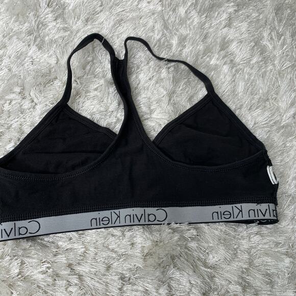 Calvin Klein Black Racerback Cotton Bra Bralette Logo ? Sz XS
W1-7 - Picture 3 of 5